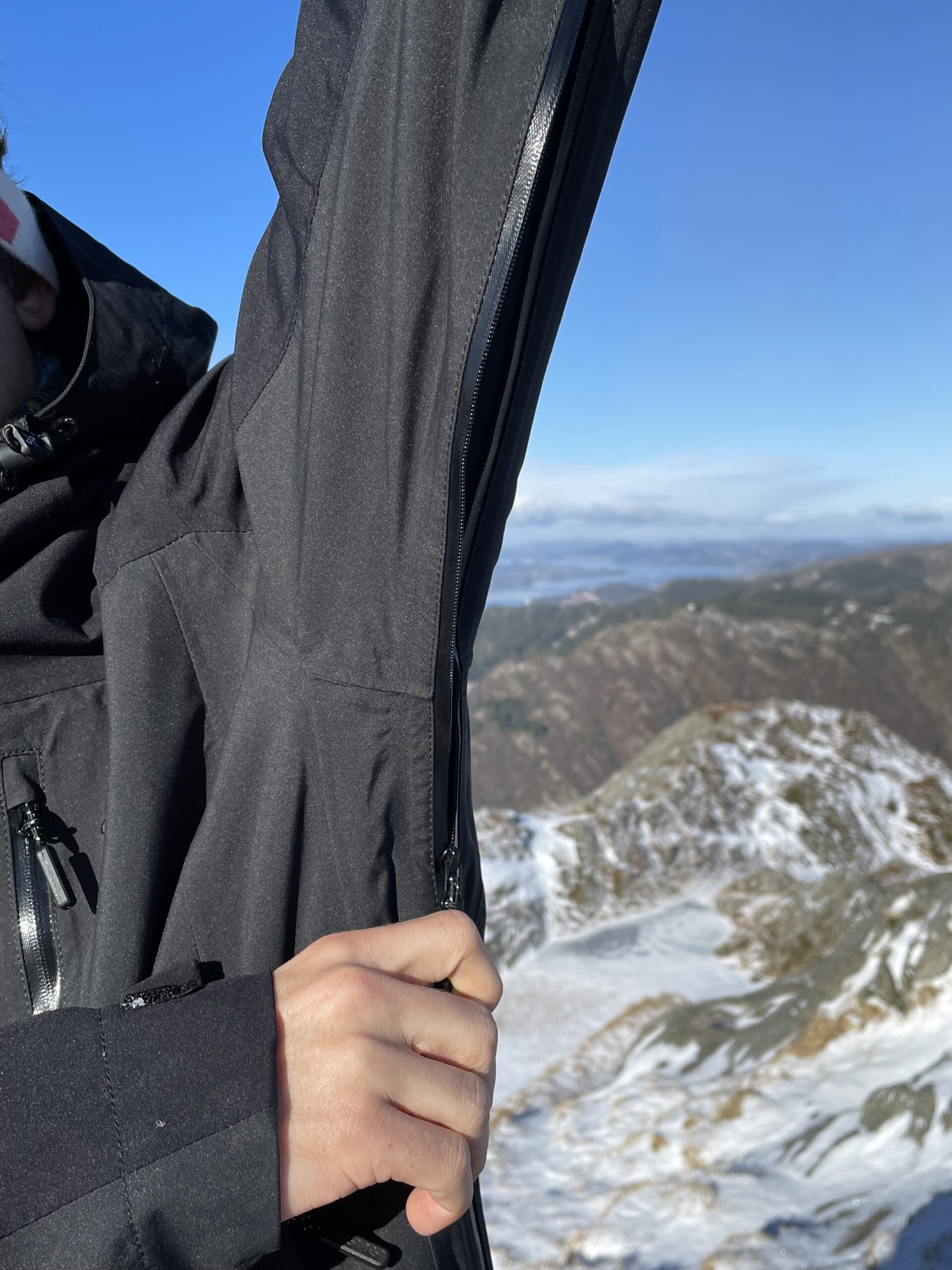 revolutionrace-silence-proshell-skaljakke-6