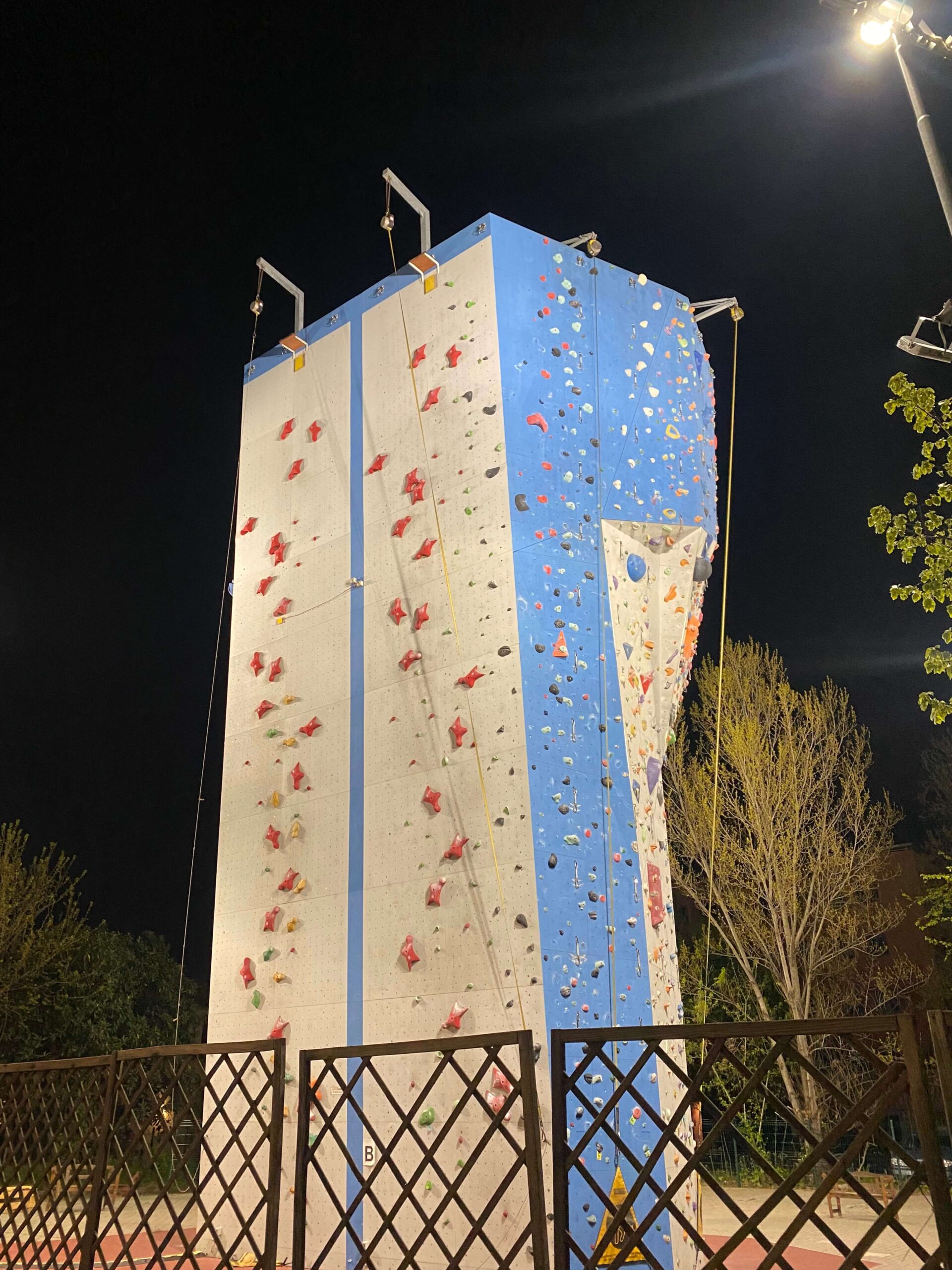 bouldering-up-urban-climping-bologna-italien-6