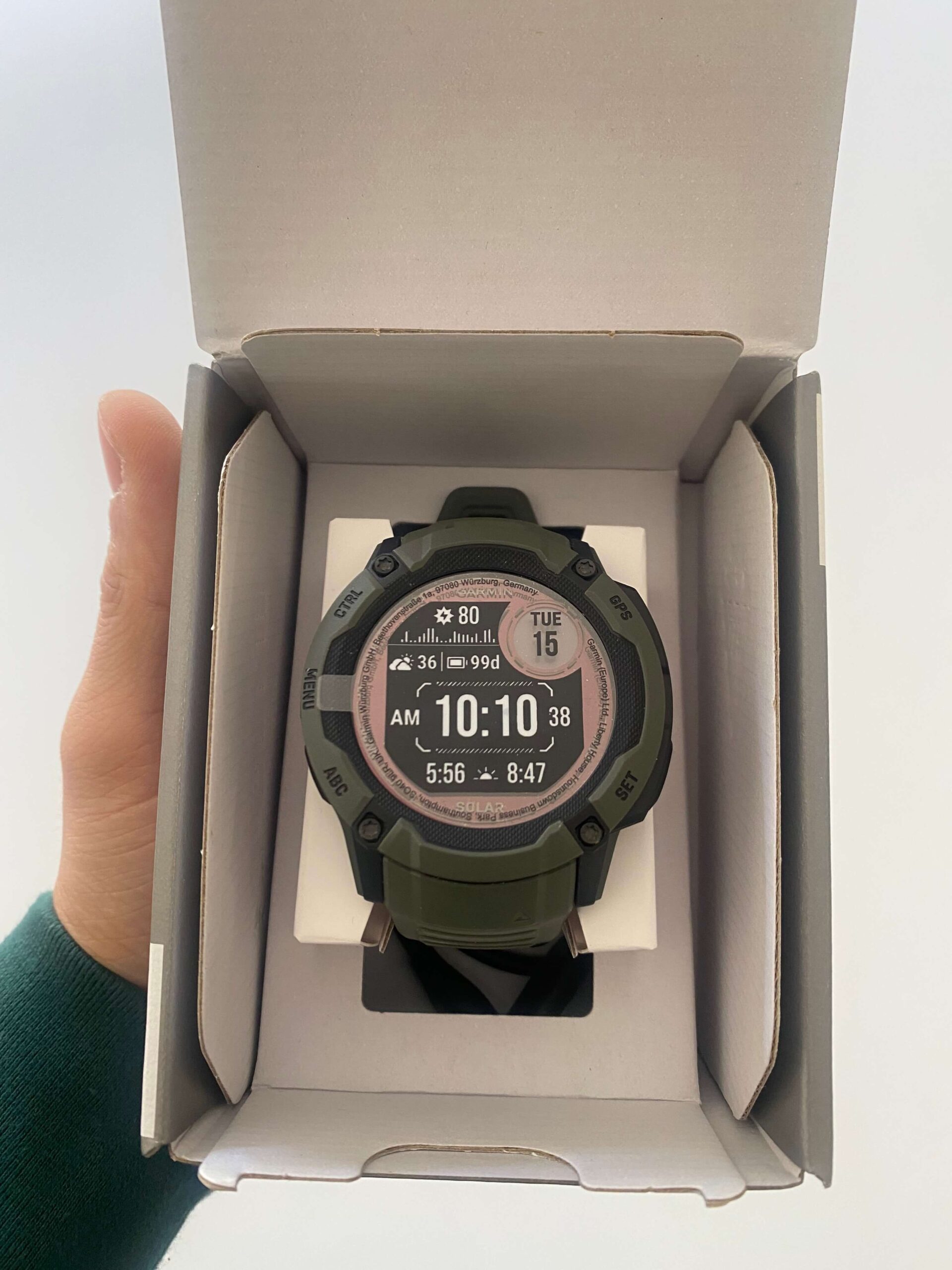garmin-instinct-2x-solar-udpakning