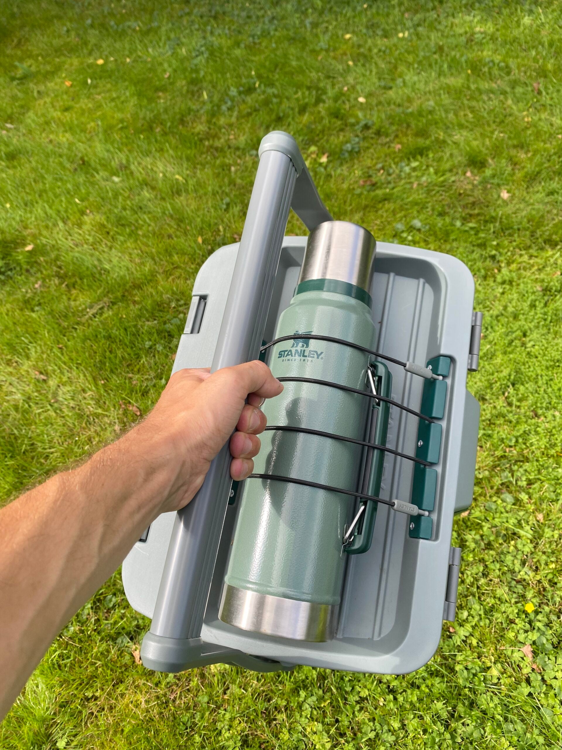 stanley-adventure-easy-carry-outdoor-cooler-15-1-l-koeleboks-anmeldelse