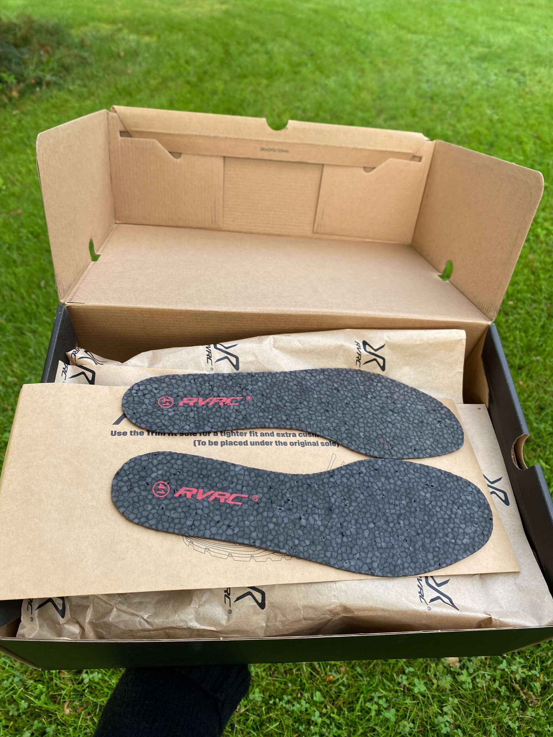 revolutionrace-trailknit-waterproof-hiking-sneakers-trim-fit-sole