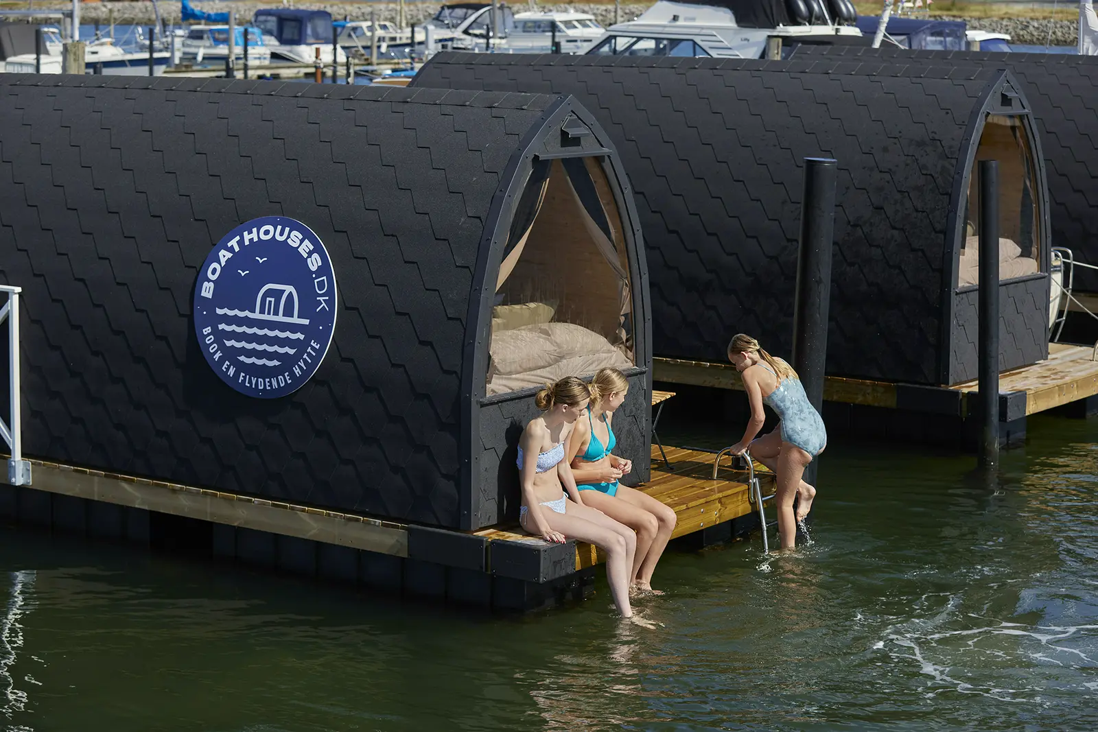 boathouse-4-flydende-hytte-paa-limfjorden