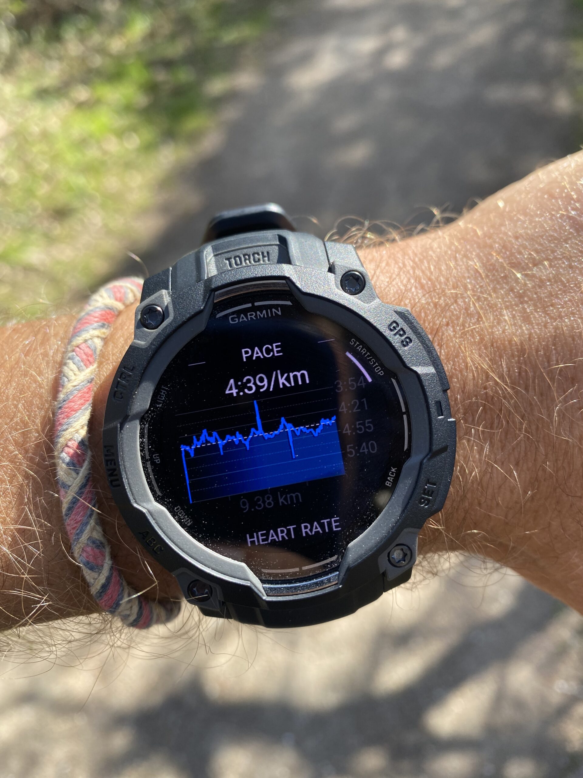 garmin-instinct-3-amoled-45-mm-loeb-pace-graf
