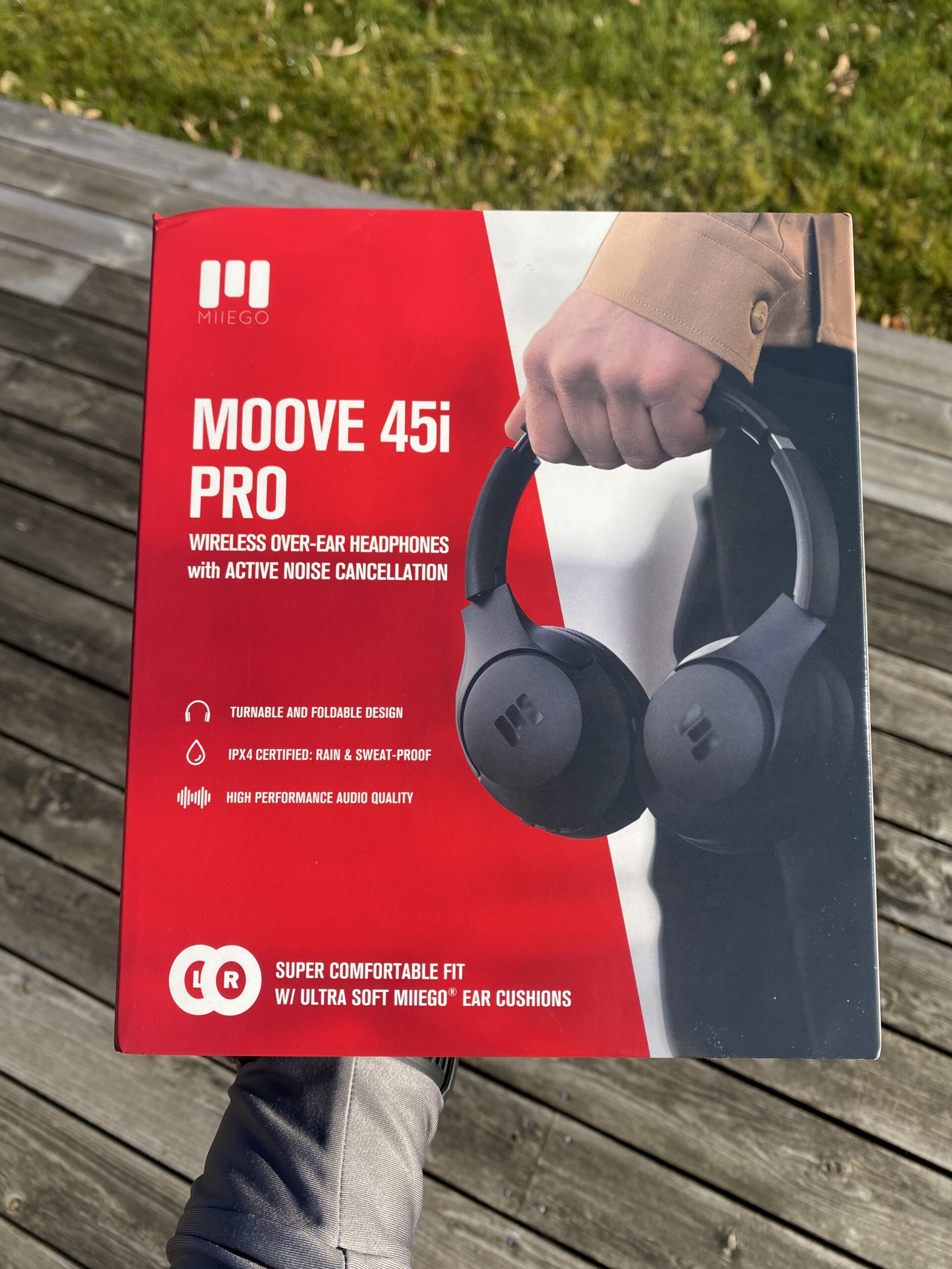 miiego-moove-45-i-pro-hoeretelefoner-kasse