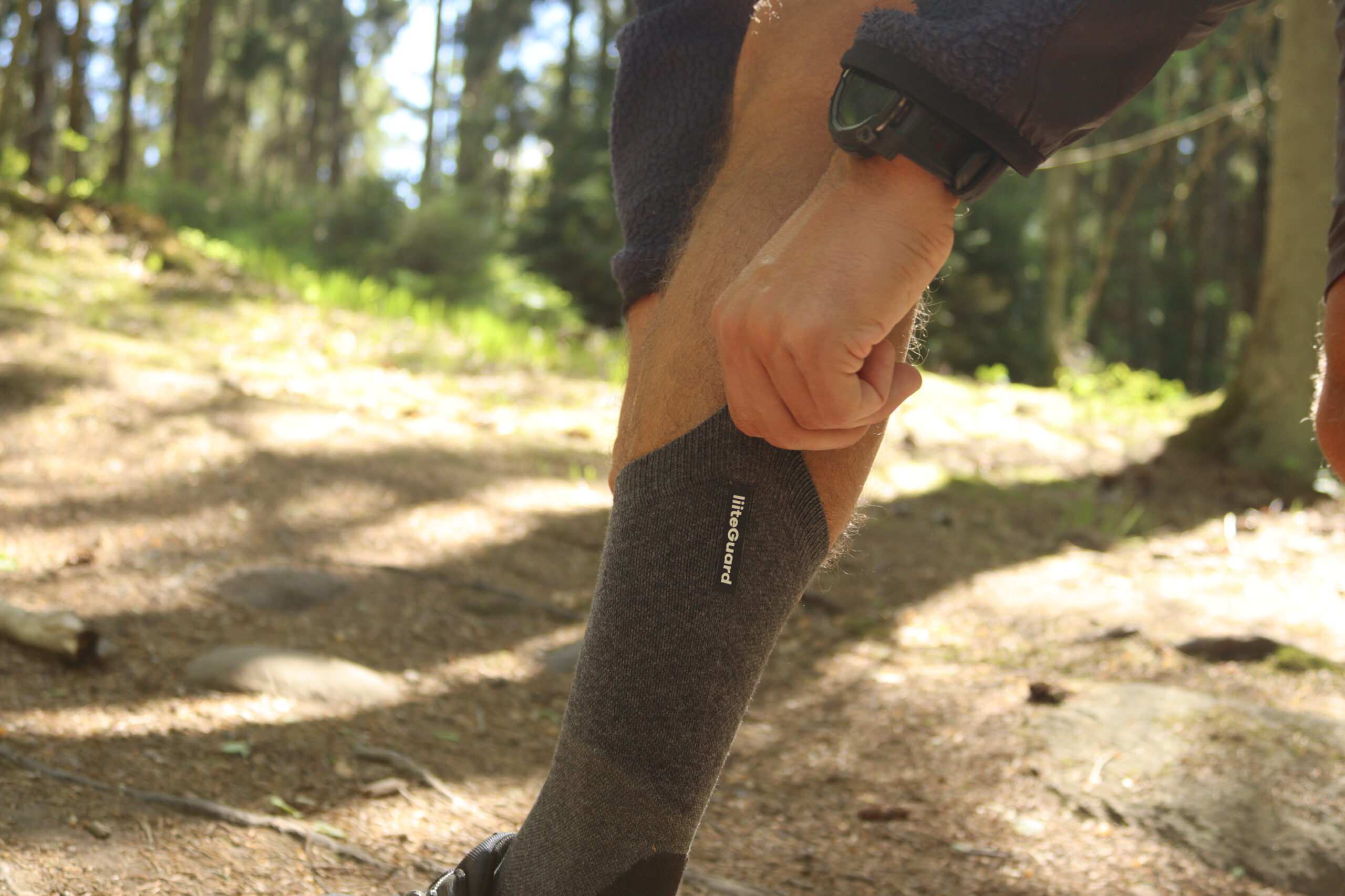 liiteguard-nr2-crew-merino-vandresokker-i-natur-02