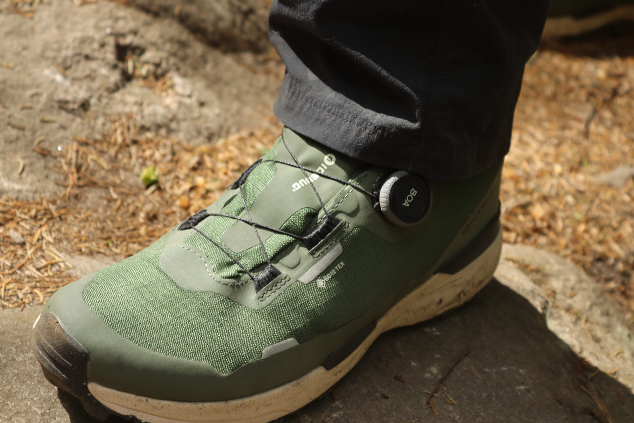 icebug-rover-2-rb9x-gtx-groen-paa-sten-05