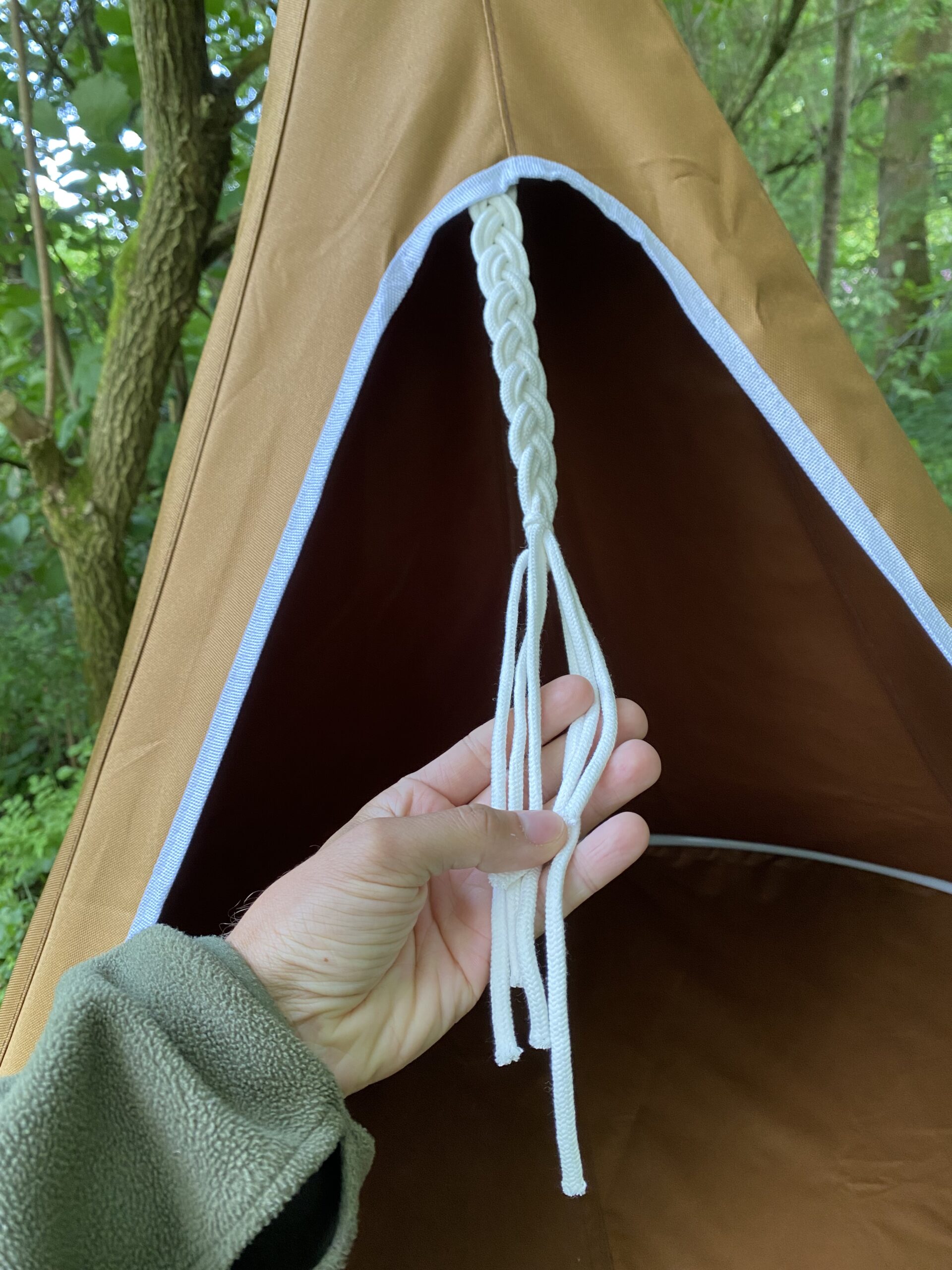 nordic-gear-haengetelt-med-snor-i-flet