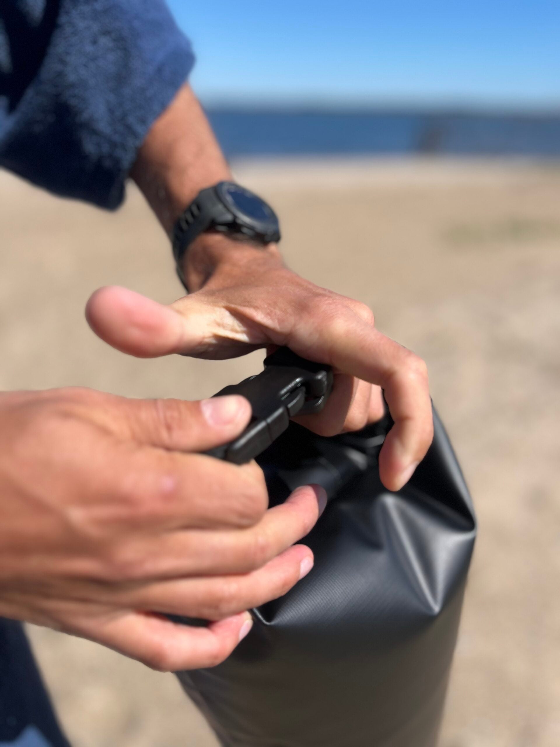 SURFMORE Drybag i sort 02